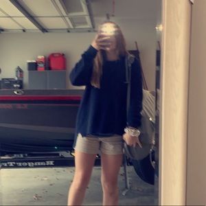 Meet your Posher, Avery